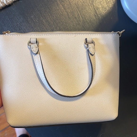 coach purse - Picture 4 of 8